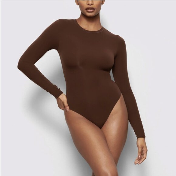 SKIMS Fits Everybody Long Sleeve Crew Neck Bodysuit Cocoa Brown Size 2X - Picture 1 of 12